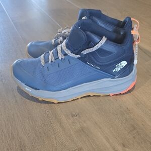 North Face  Womens Vectiv Exploris 2 Hiking Shoes New W/O Tag